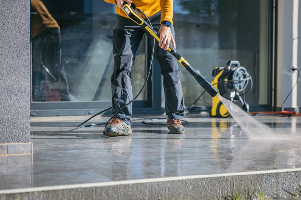 Best Sidewalk Pressure Washing  in Cole Camp, MO